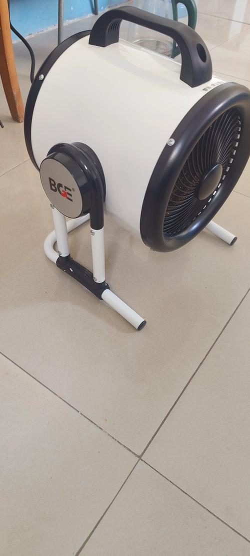 寶工取暖器評測 3kW大功率暖風機，家用工業(yè)兩相宜的節(jié)能之選